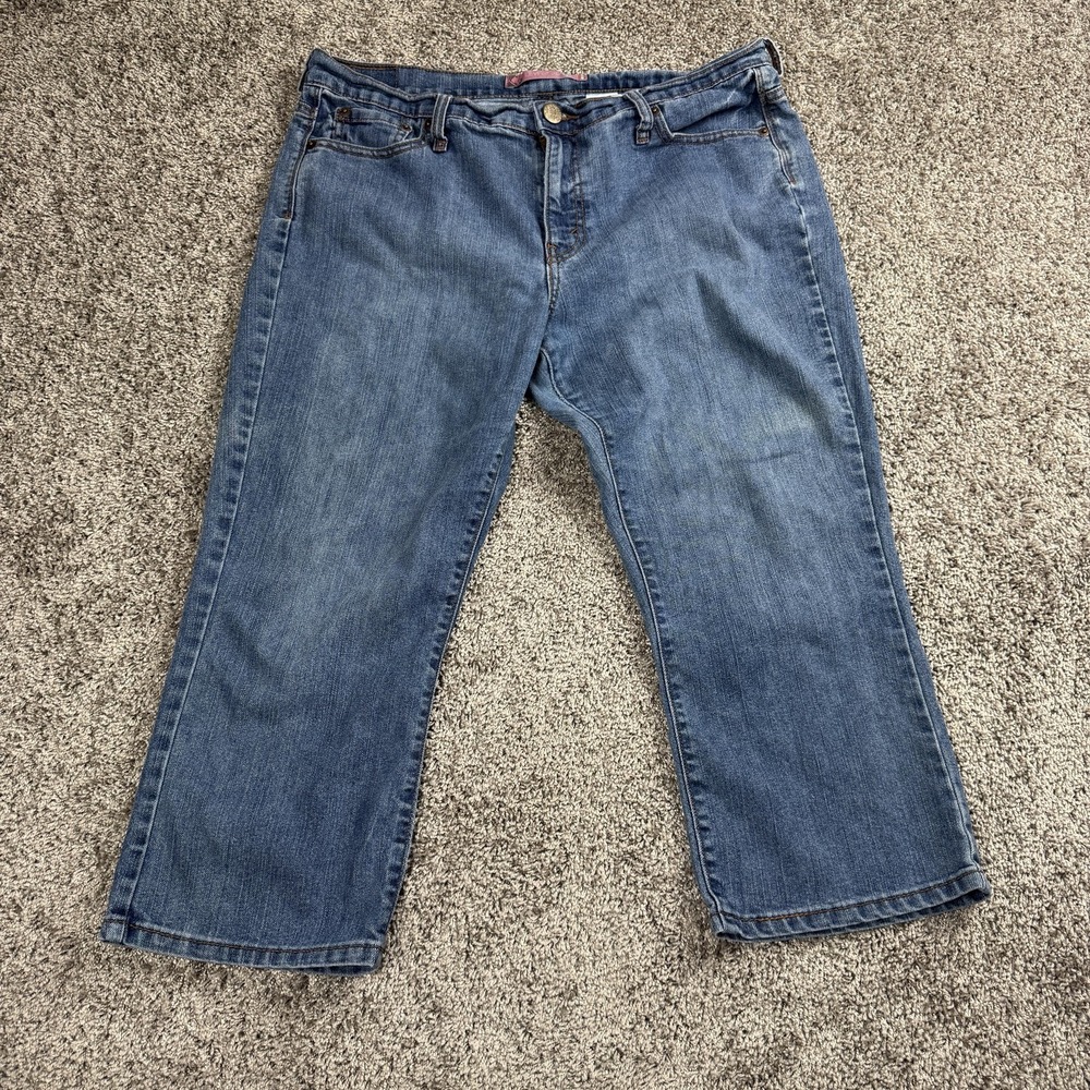 Levis Jeans Womens 14 Blue Cropped Straight Leg Mid Rise Stretch Denim